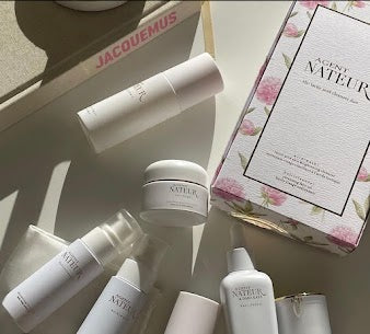 Agent Nateur travel products