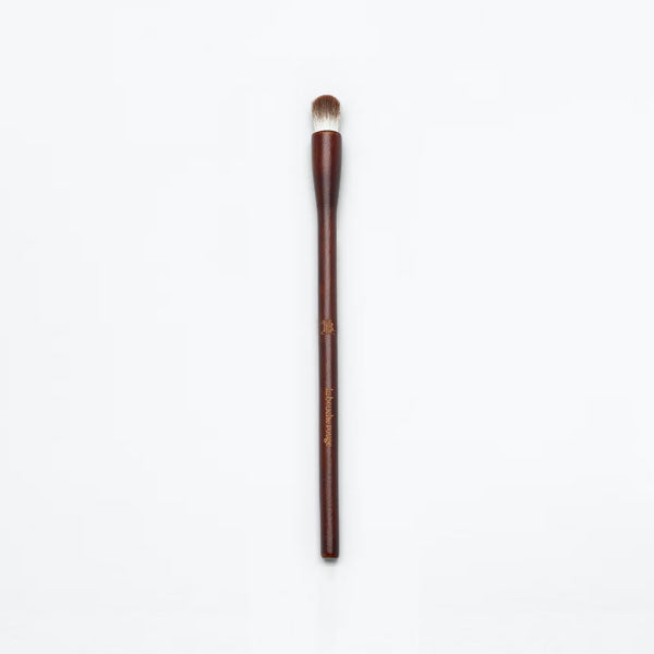 La Bouche Rouge Eyeshadow Shader Brush